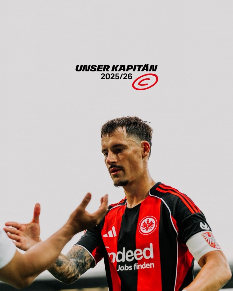 接替特拉普！官方：科赫成为法兰克福新任队长