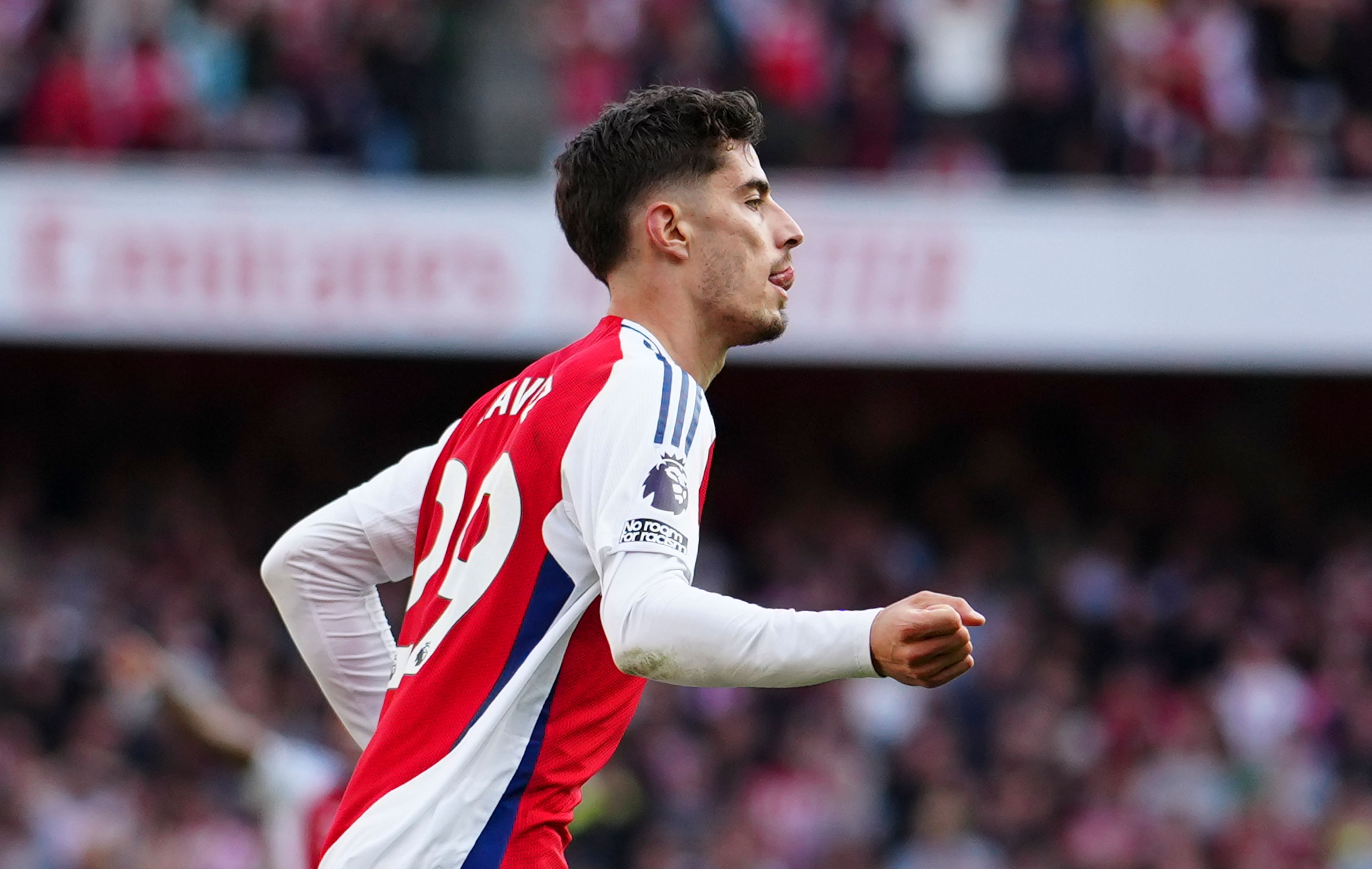 罗马诺：哈弗茨膝盖受伤&amp;几小时内评估伤情，阿森纳考虑引援