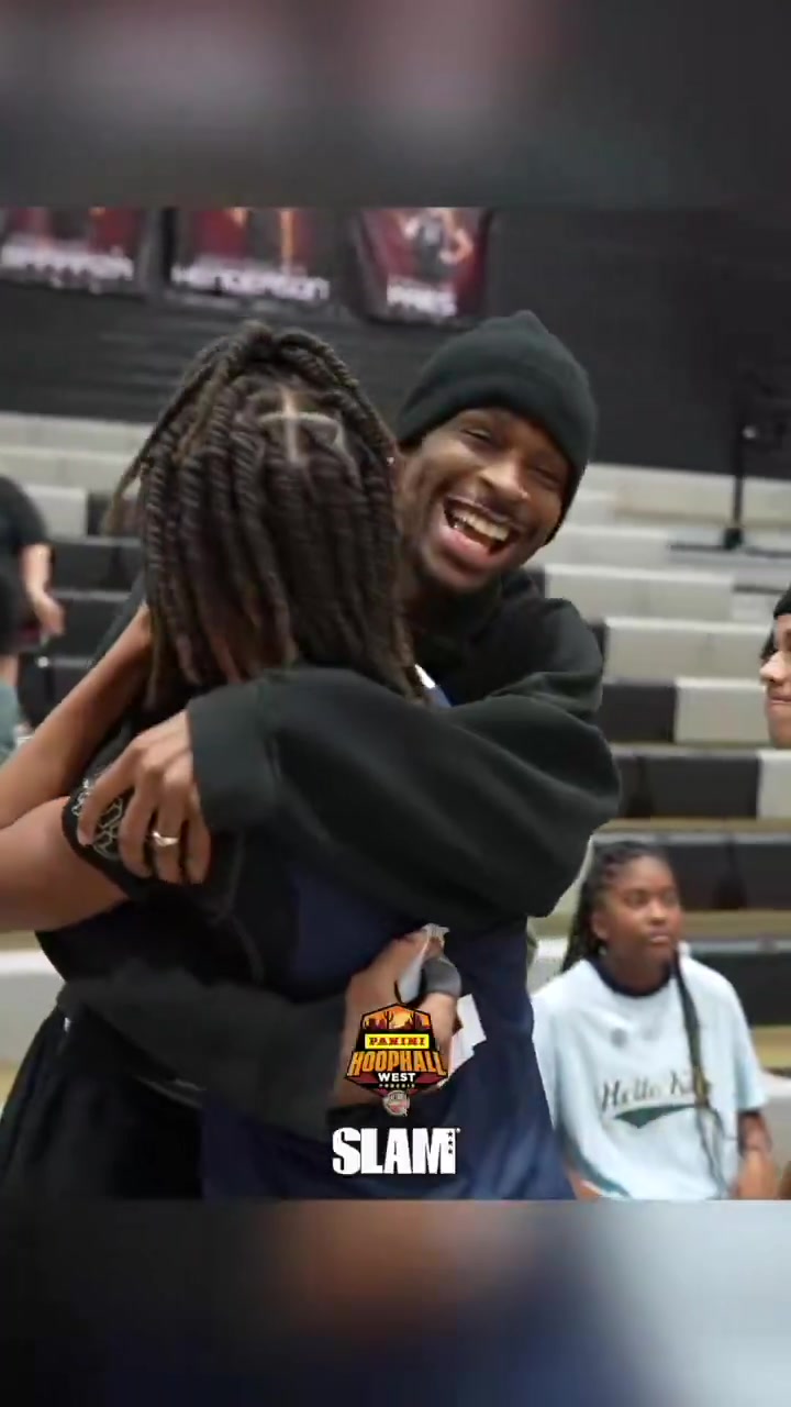 中国kaiyun·体育官方网站-亚历山大叔叔!亚历山大和保罗一同观战保罗儿子CP4的比赛!