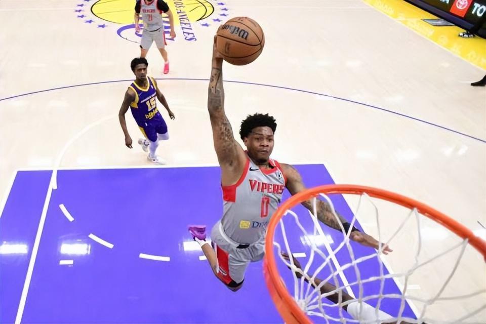 云开体育app下载安装-毫无表现还能进先发?火箭二队得用人方式让人感到无法理解?