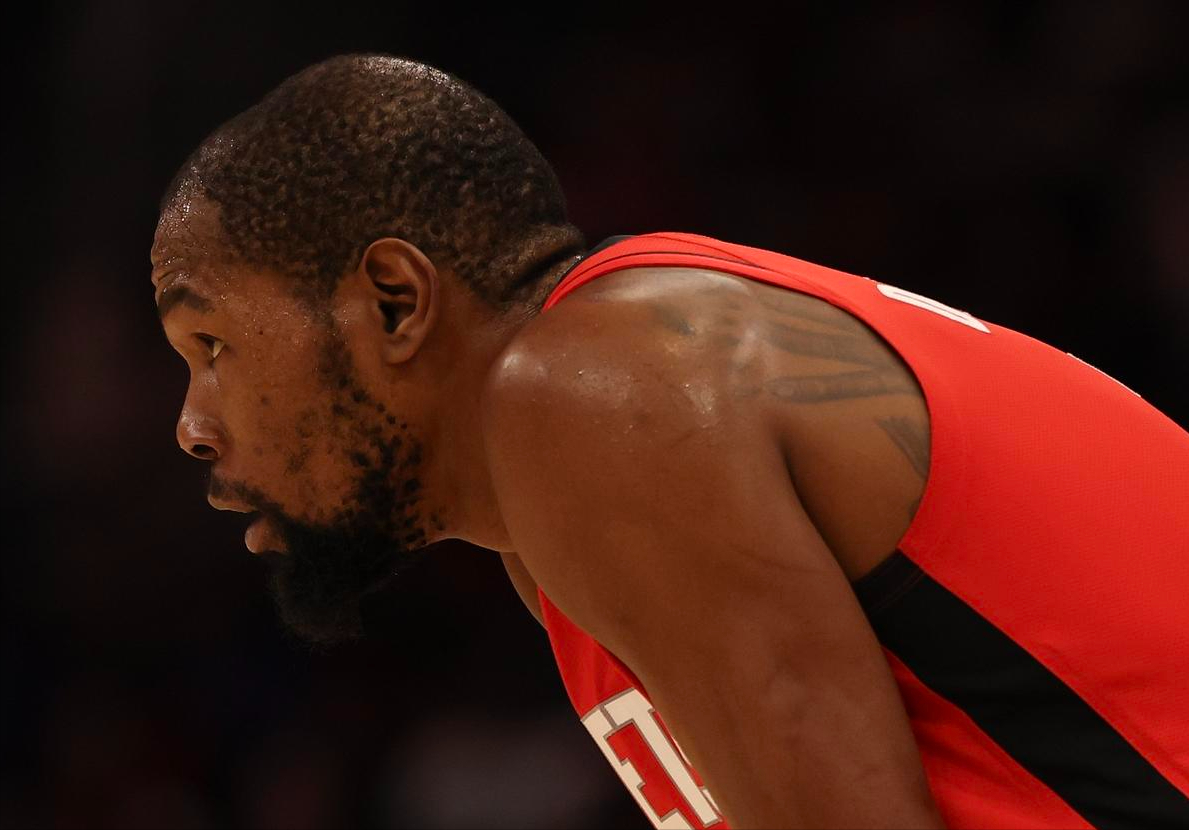 云开体育app下载安装-赛季首个背靠背胜利,KD鏖战40分钟抡冒烟了,赛后表态年轻球员