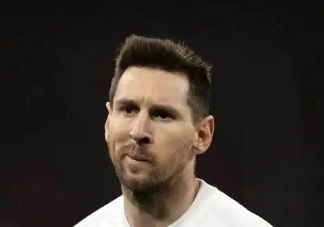 1678365617435076087.jpg 【夜读】35岁梅西连续3年无缘欧冠八强