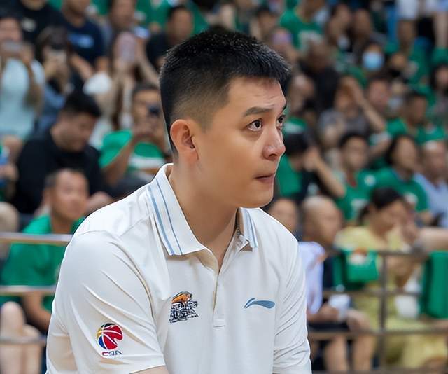 中国kaiyun·体育官方网站-就在刚刚，26号早上！CBA传来杨鸣、徐杰和山西男篮的最新消息